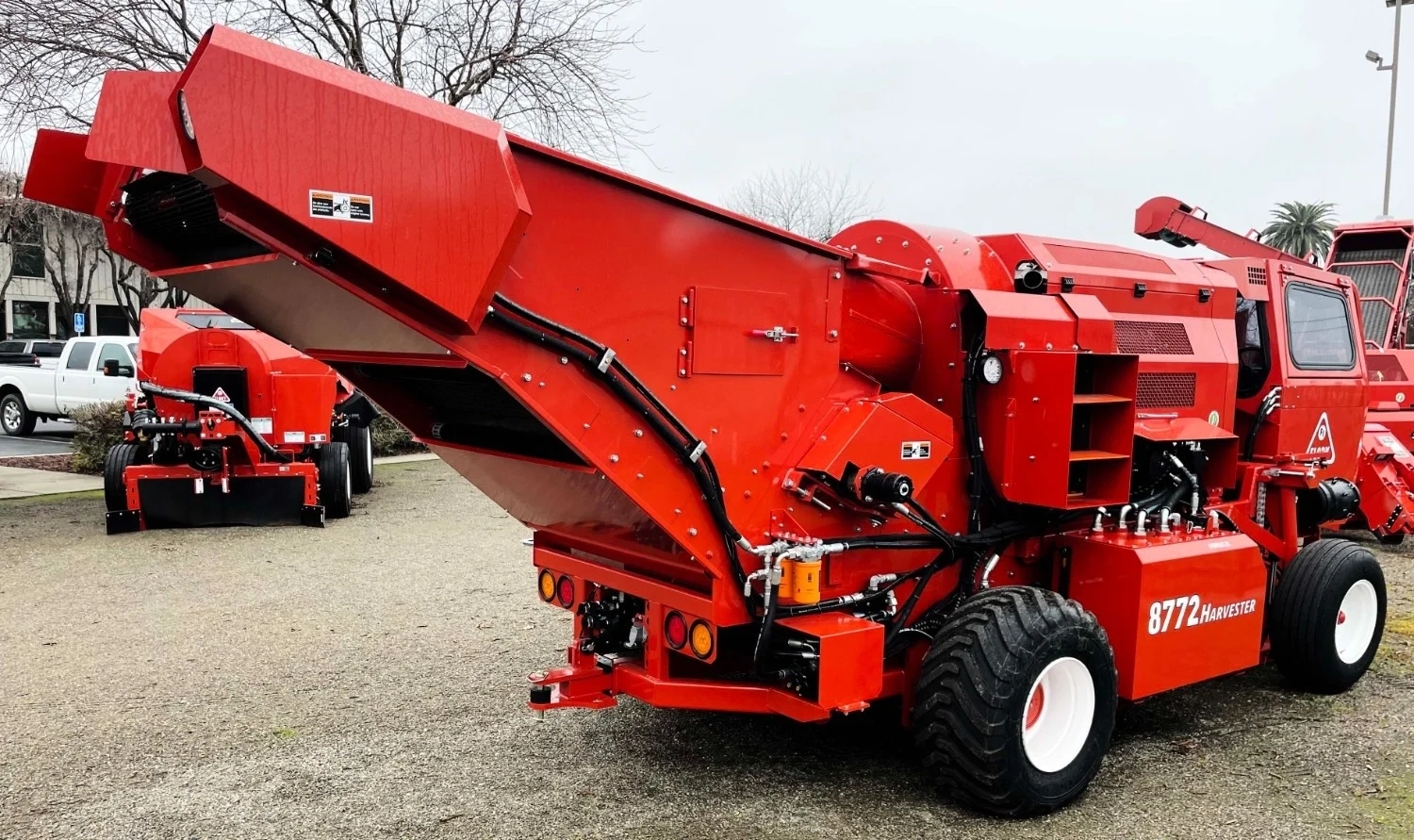 8772 Harvester 4